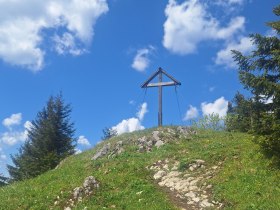 Gipfelkreuz am Obersberg, © TVB Semmering-Rax-Schneeberg